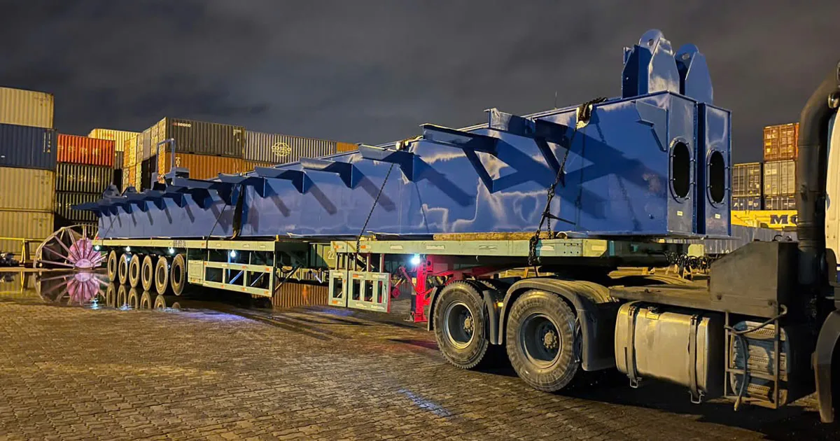 Oversized and heavy cargo transport: an industrial machinery case study